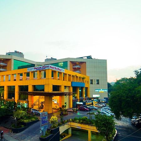 Hotel The Plaza Хидерабад Екстериор снимка